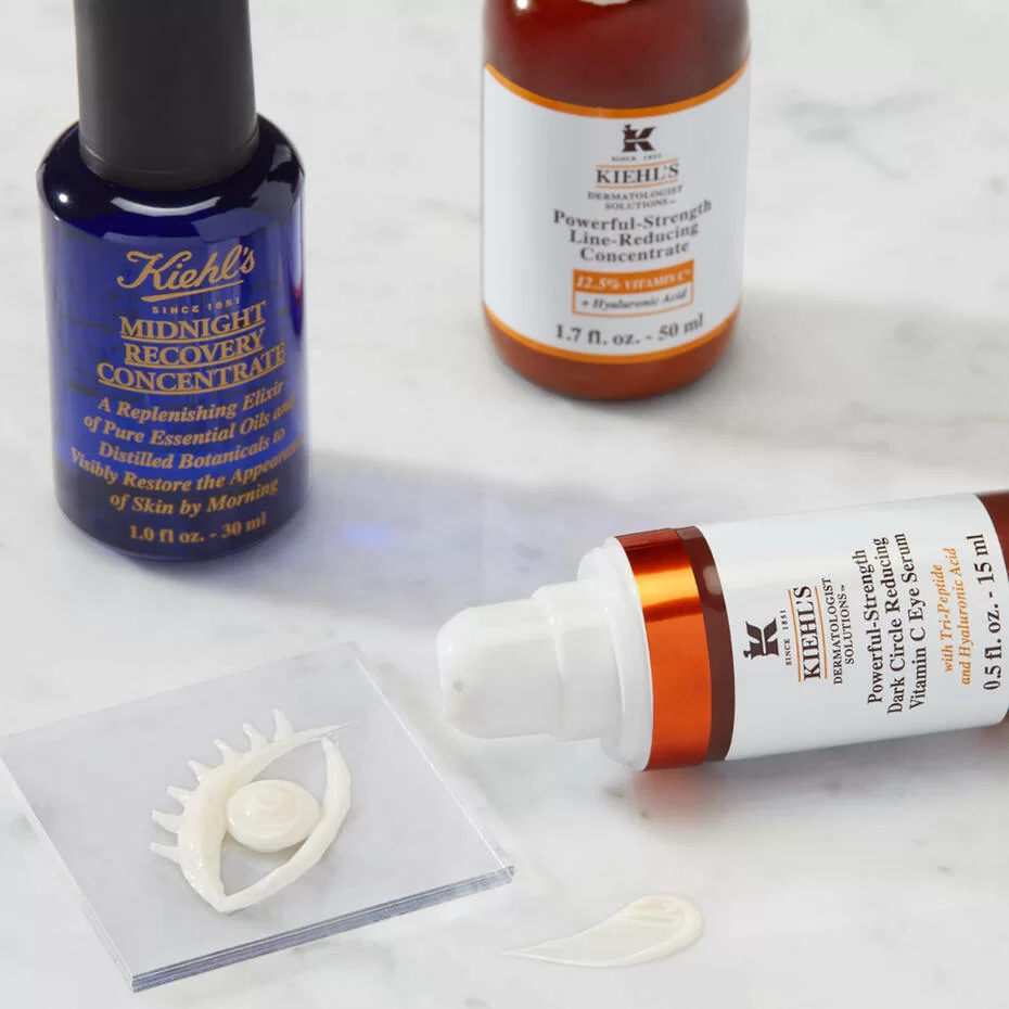 Powerful-Strength Line-Reducing and Dark Circle-Diminishing Vitamin C Eye Serum